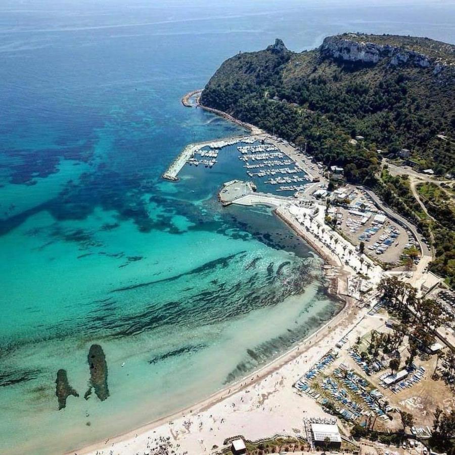 Brezza Di Mare Appartamento In Villa Con Giardino E Spiaggia ,Casa Vacanze Al Mare Quartu SantʼElena Zewnętrze zdjęcie